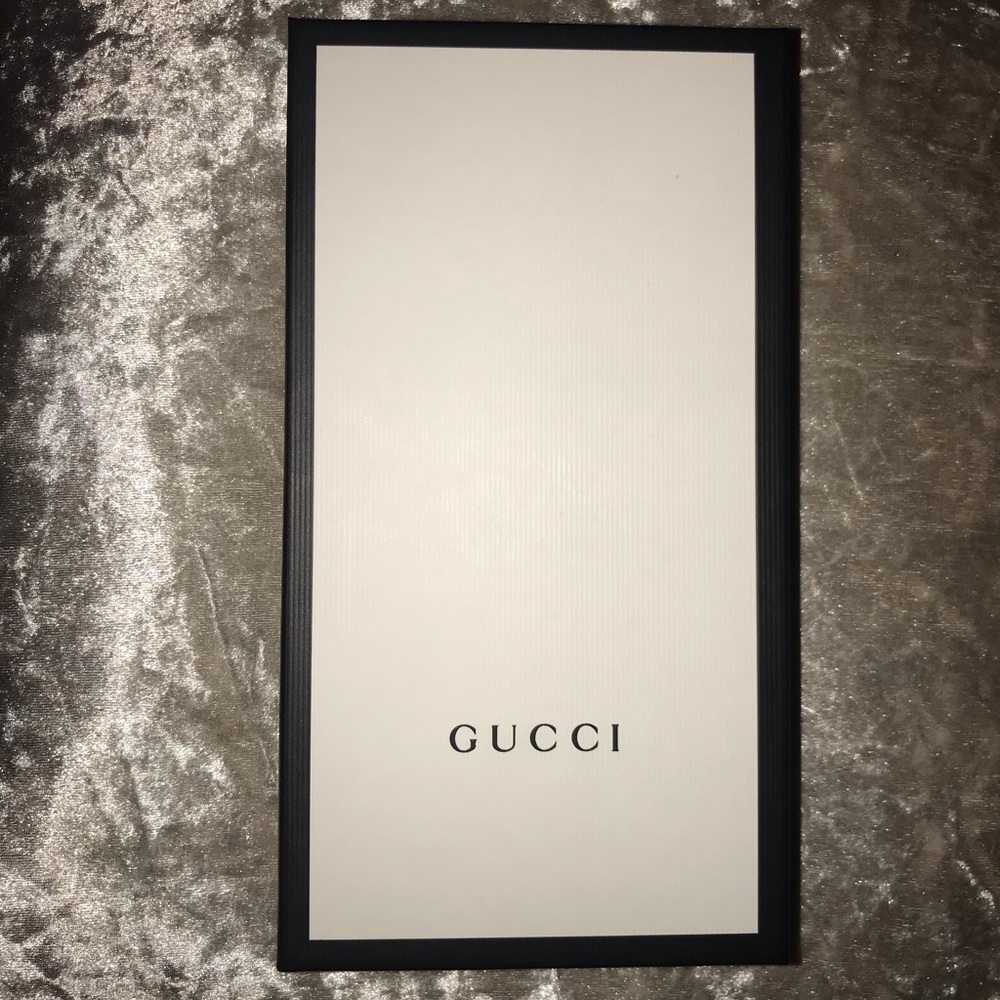 ⭐️BRAND NEW - 100% Auth Gucci Guccissima Wallet⭐️ - Picture 5 of 8